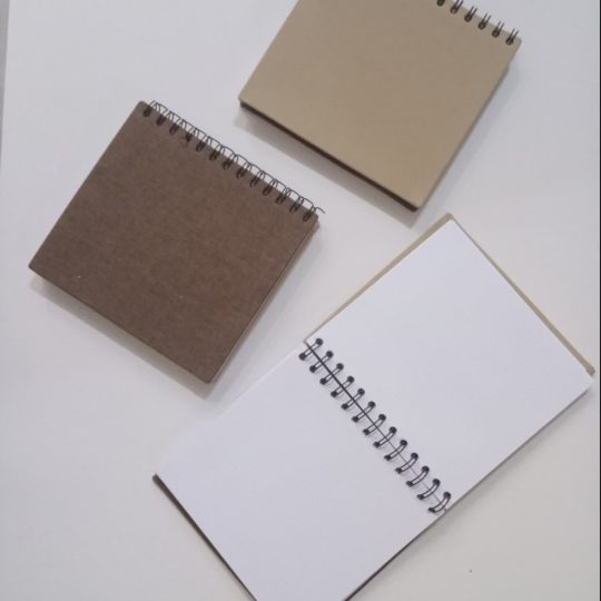 دفترچه پارچه ای فنری