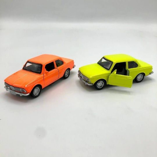 ماشین فلزیBMW 2002